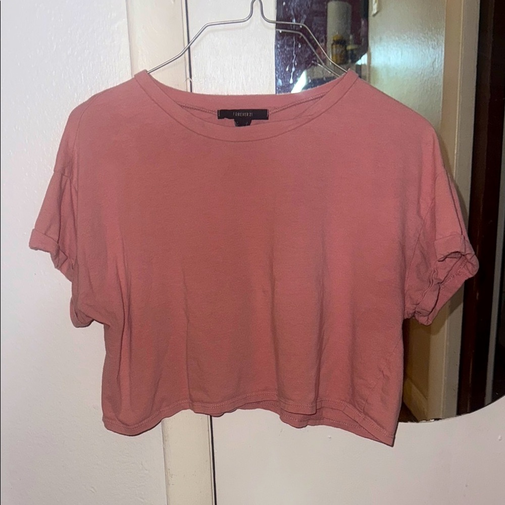 ✨ Forever 21 Light Pink Crop Top – Size L ✨